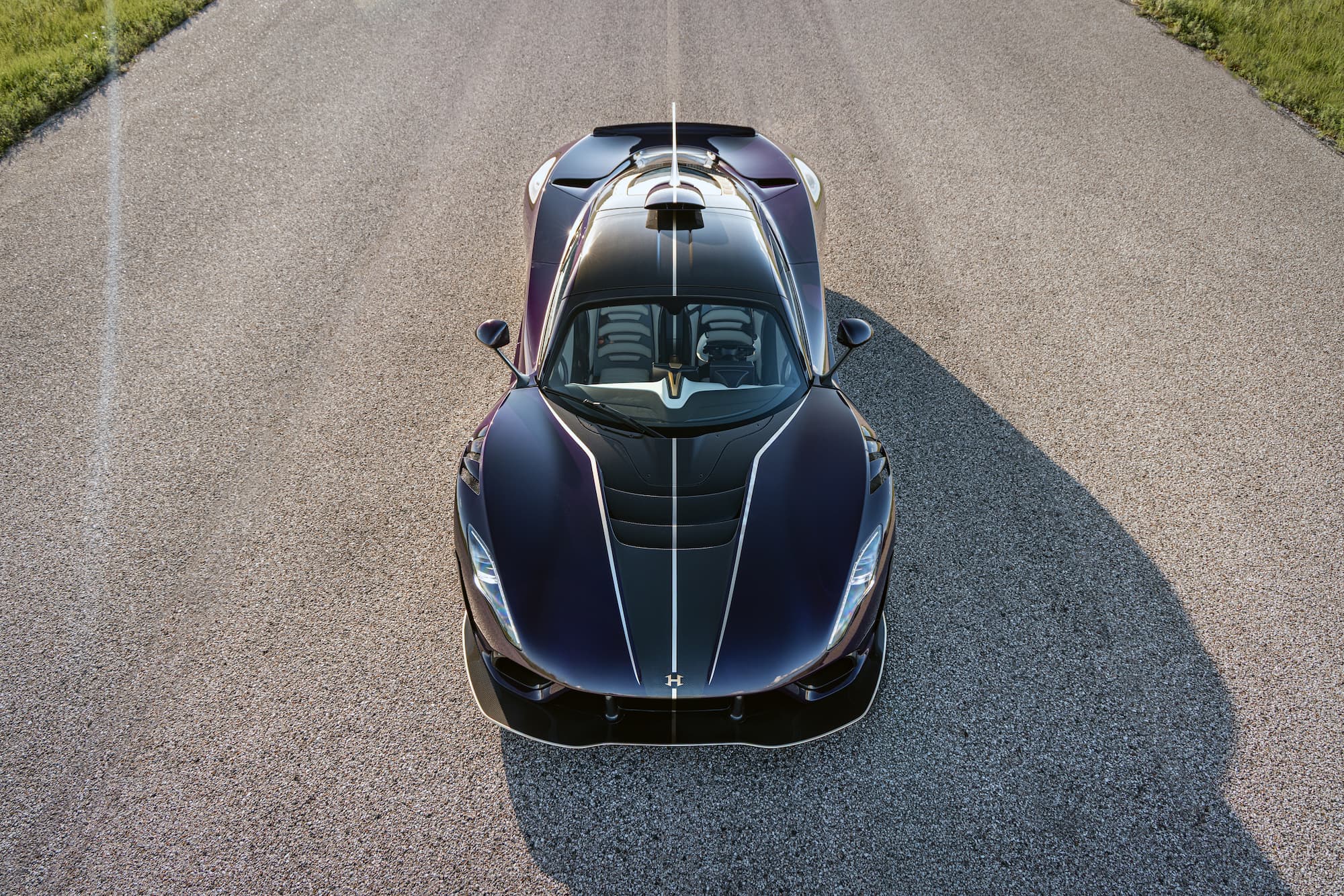 Venom F5-M Roadster серединна частина
