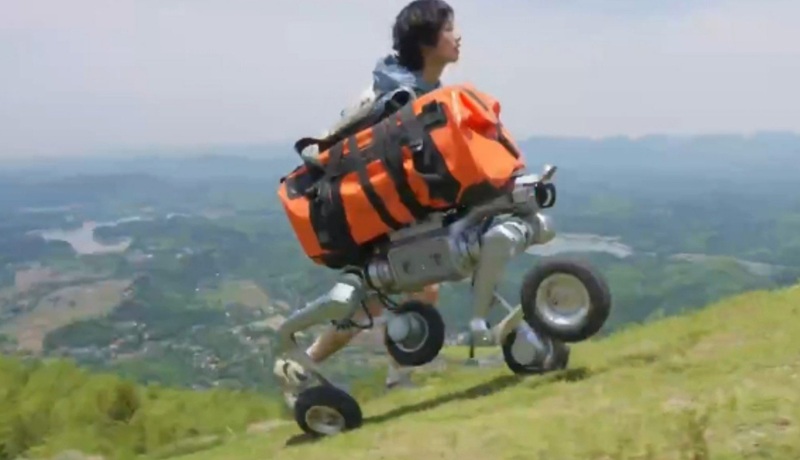 Unitree positionne l'AS2-W pour les opérations de secours, l'exploration et le transport en terrain difficile.