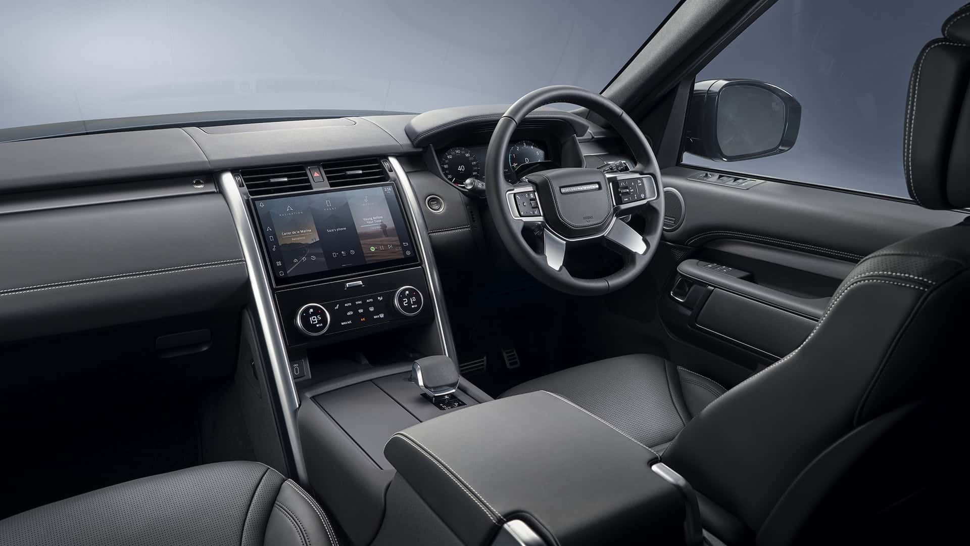 Land Rover Discovery Landmark Edition у русі