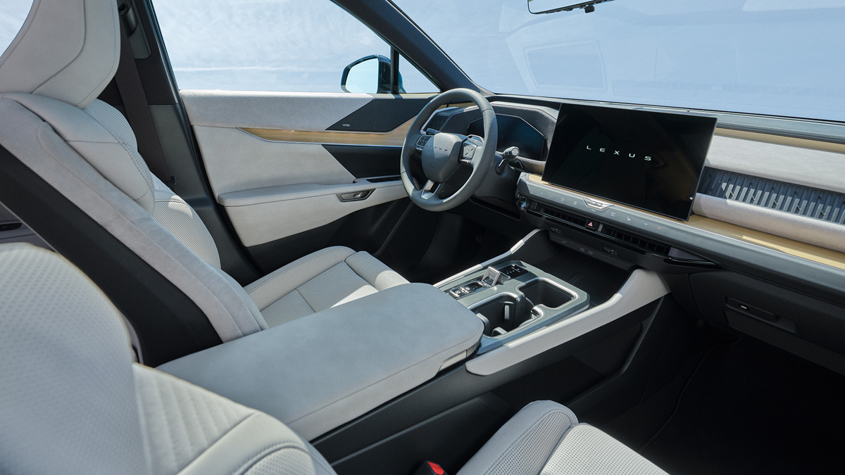 Інтер'єр Lexus TZ