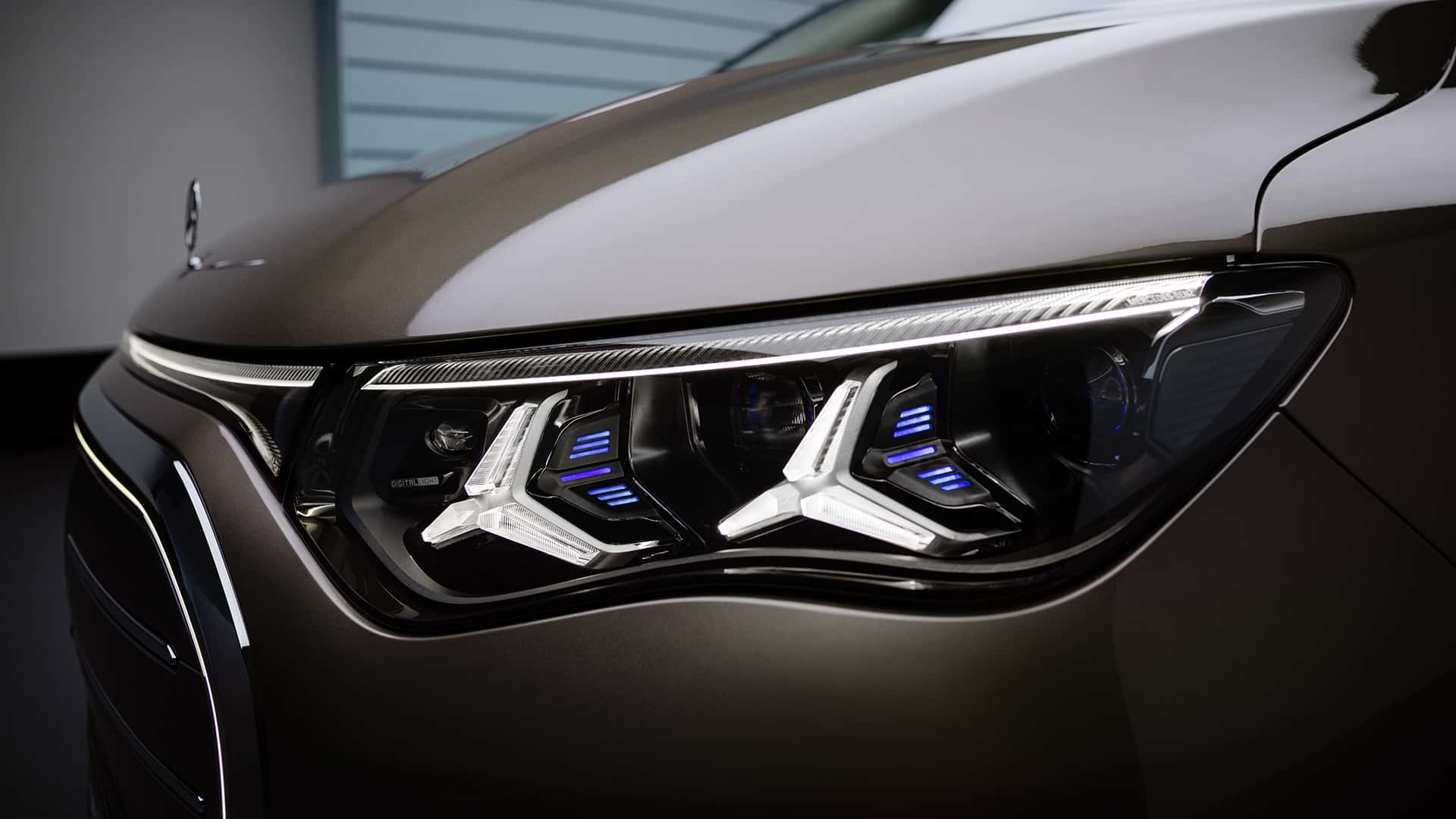 Інтер'єр електричного мінівена Mercedes-Benz VLE