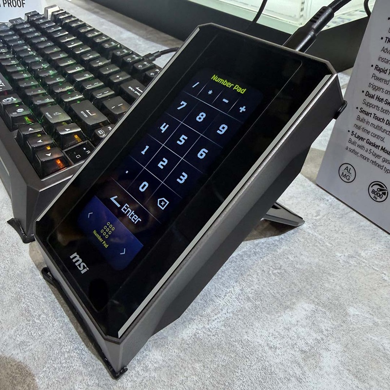 Функціональність MSI Strike Nexus