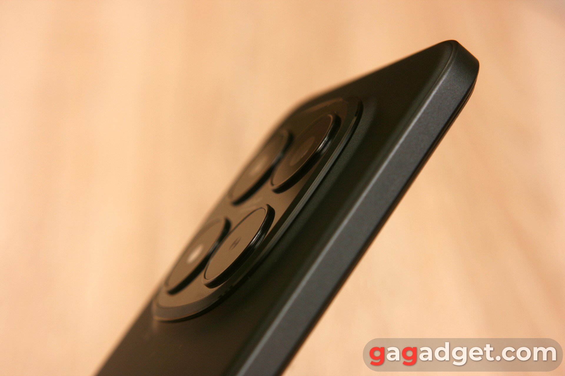Ліва сторона Redmi Note 15