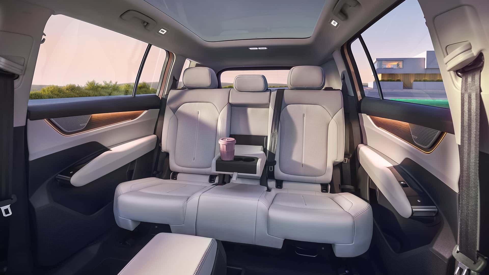 Skoda Peaq вид сверху