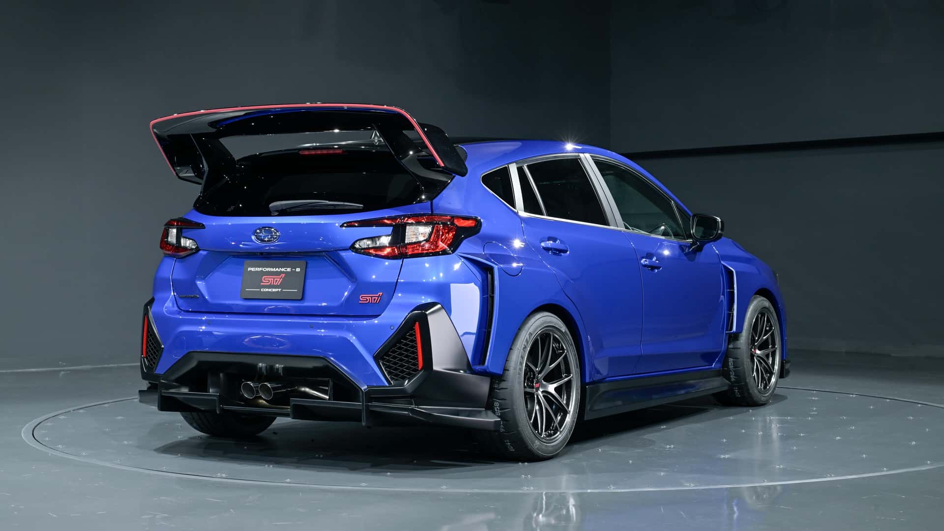 Концепт Subaru Performance-B STI 10