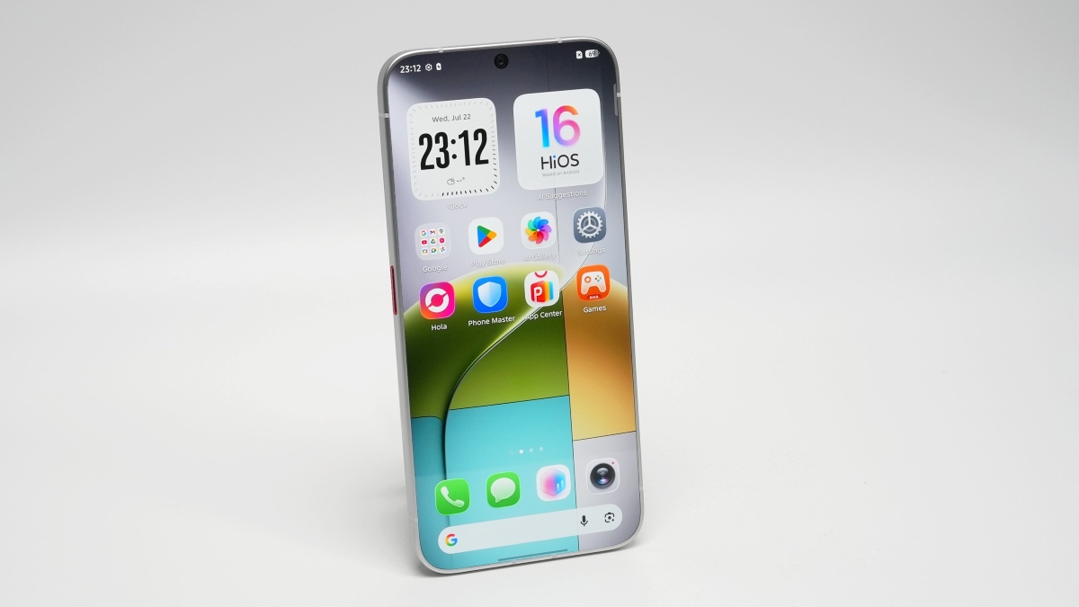 Tecno Next-Gen Bezelless Concept Phone - Сріблястий корпус