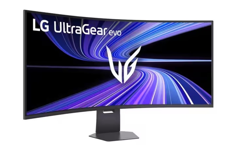 LG UltraGear evo 5K2K монитор