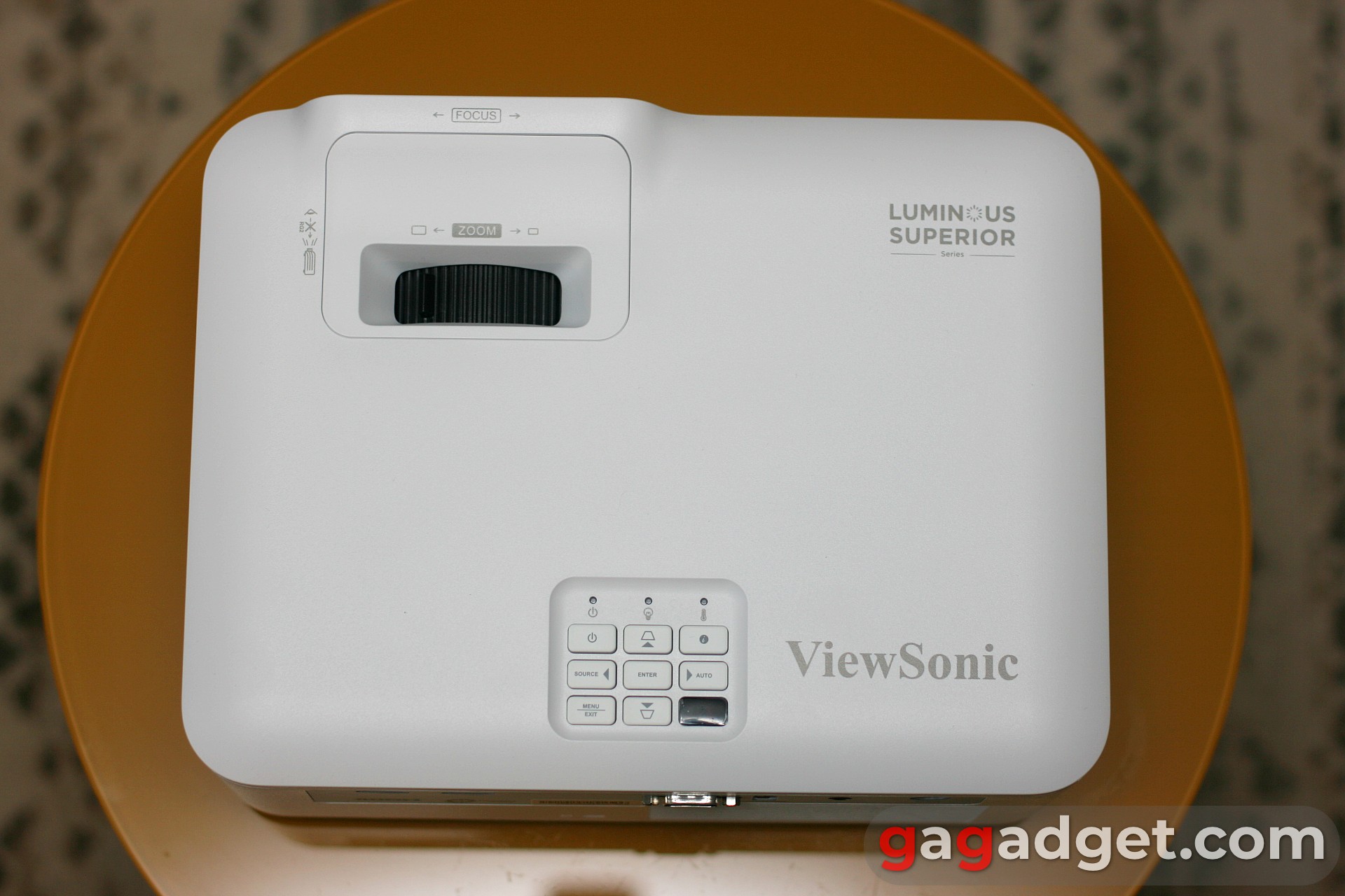 Верхня панель ViewSonic LSD400W