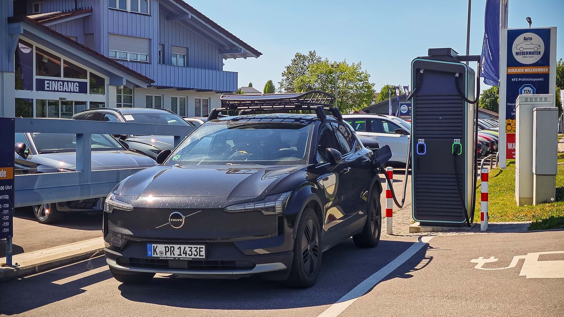 Детали отделки Volvo EX30